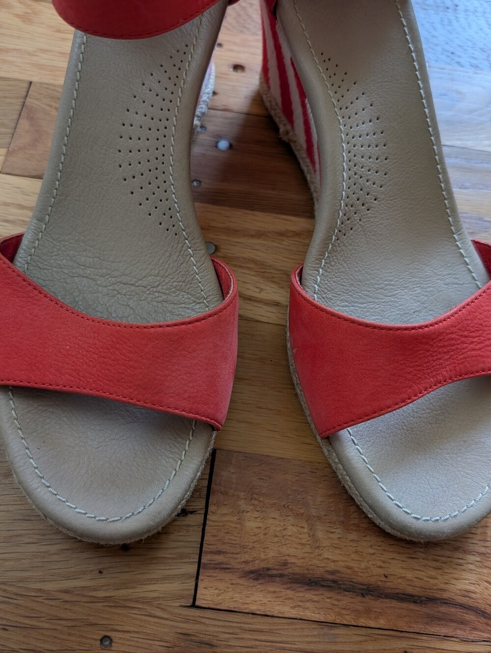 UGG Red Stripe Espadrille Wedge Sandals - Picture 4 of 8